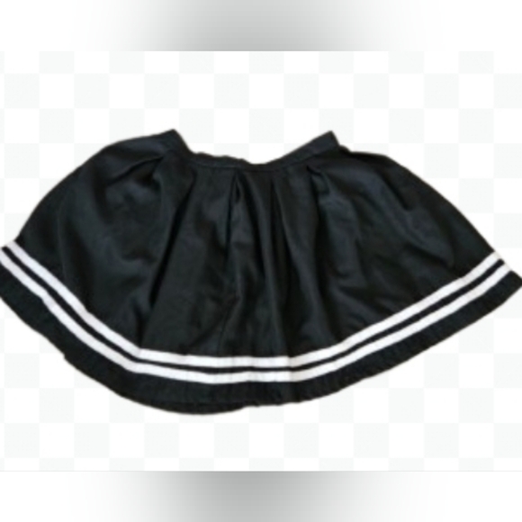 Hot Topic Black School Girl Flared Mini Skirt Sz M - Picture 1 of 6